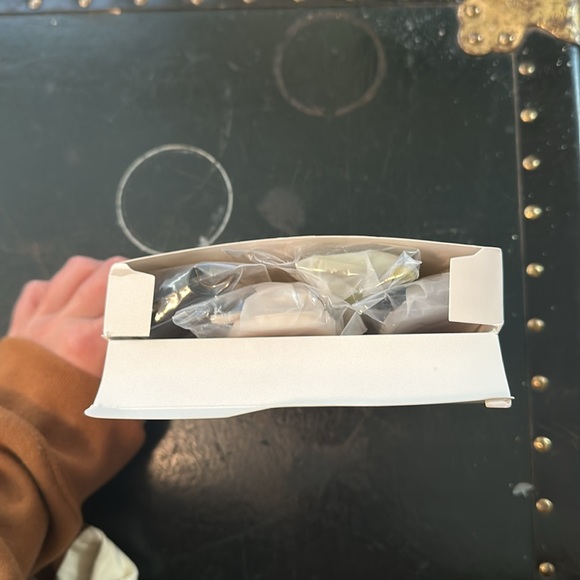 Amazon sunglasses set - Picture 3 of 3